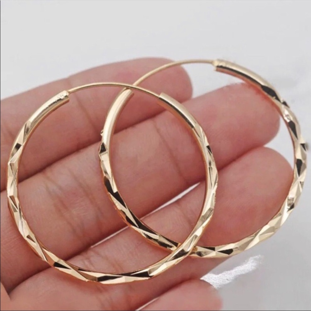 NEW 18K GOLD HOOP EARRINGS - Picture 2 of 9